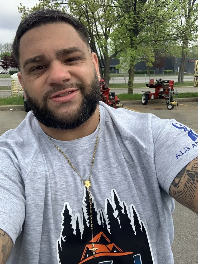 Expert yard cleanup service experts serving Amsterdam, NY - K & J Property Guys