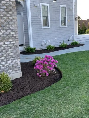 K & K Landscaping Logo