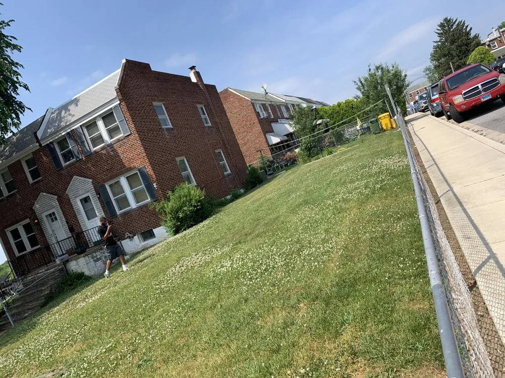 Reliable residential landscaping in Brooklyn Park, MD by K & K Services