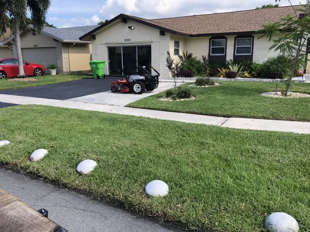 Affordable yard cleanup service for homes in Lauderhill, FL by K & O Better Lawn Service And Landscaping Corp