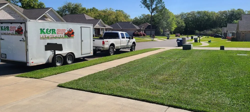 Top-rated lawn mowing service with custom design across Theodore, AL - K & R Affordable Lawncare Service