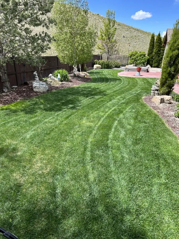 Professional landscaping services for beautiful yards in Nampa, ID by K & R Landscapes