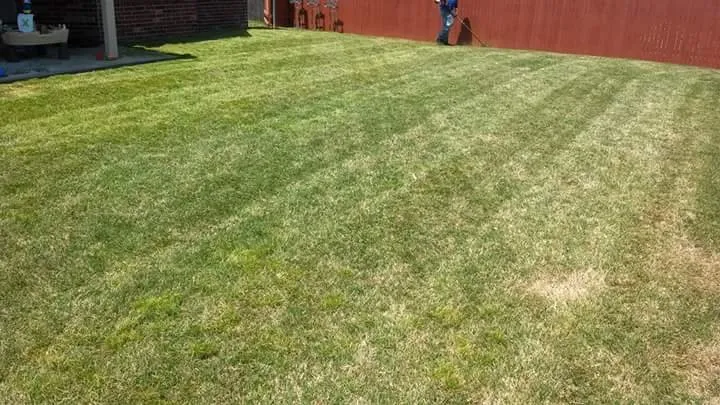 Custom landscape installation experts serving Tulsa, OK - K & R Lawn & Lanscaping