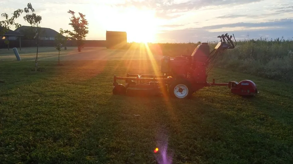 Local yard maintenance for year-round maintenance in Tulsa, OK by K & R Lawn & Lanscaping