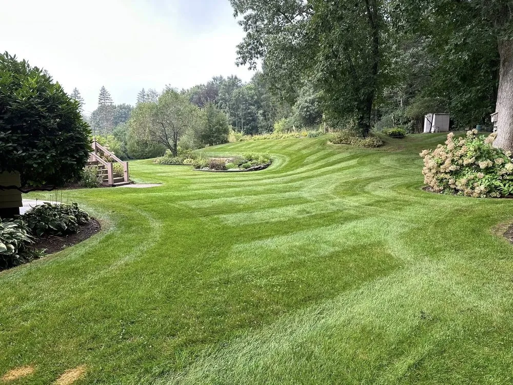 Top-rated residential landscaping in North Smithfield, RI by K & S Landscaping