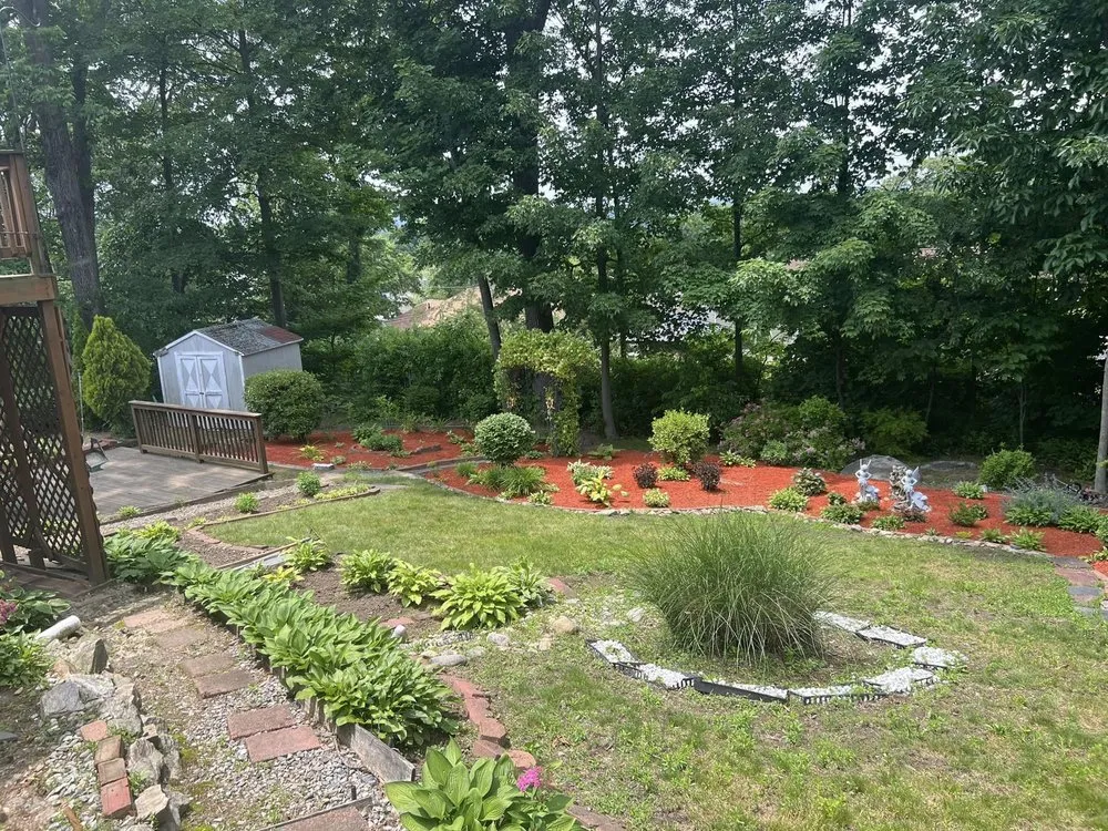 Reliable yard maintenance for beautiful yards across North Smithfield, RI - K & S Landscaping