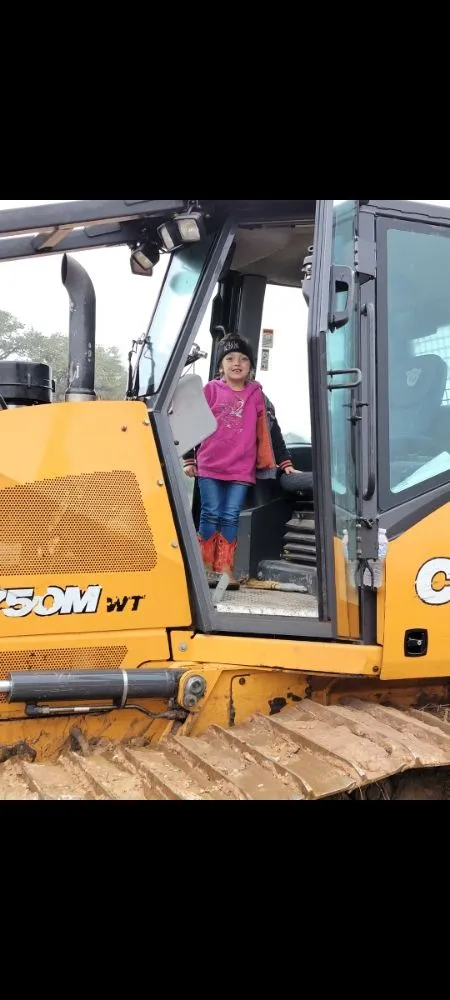 Professional garden landscaping in La Vernia, TX - K And B Contractors