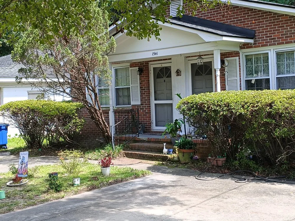 Top-rated landscaping services for outdoor upgrades across Ridgeville, SC - K and D Landscaping