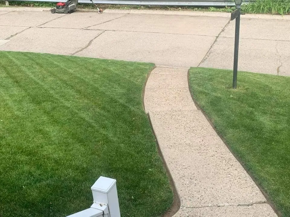 Reliable outdoor landscaping in Youngstown, OH by K and D Lawn Specialist