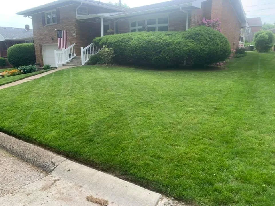 Reliable garden landscaping in Youngstown, OH - K and D Lawn Specialist
