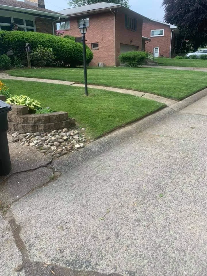 Affordable landscape design for beautiful yards across Youngstown, OH - K and D Lawn Specialist