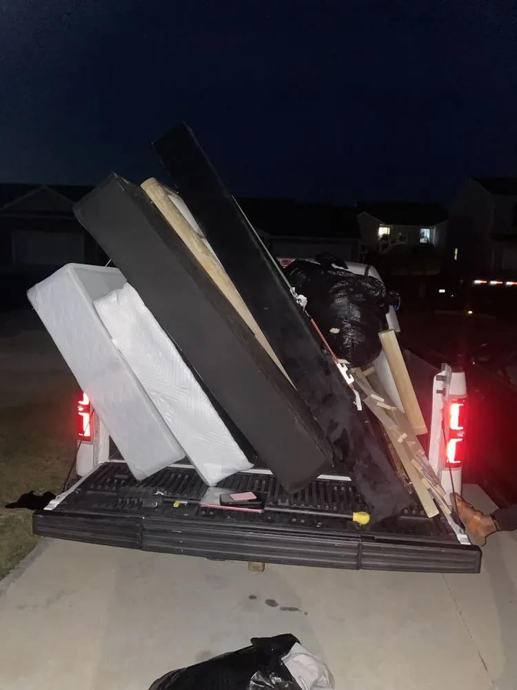 Local yard maintenance experts serving Cedar Rapids, IA - K and D Services