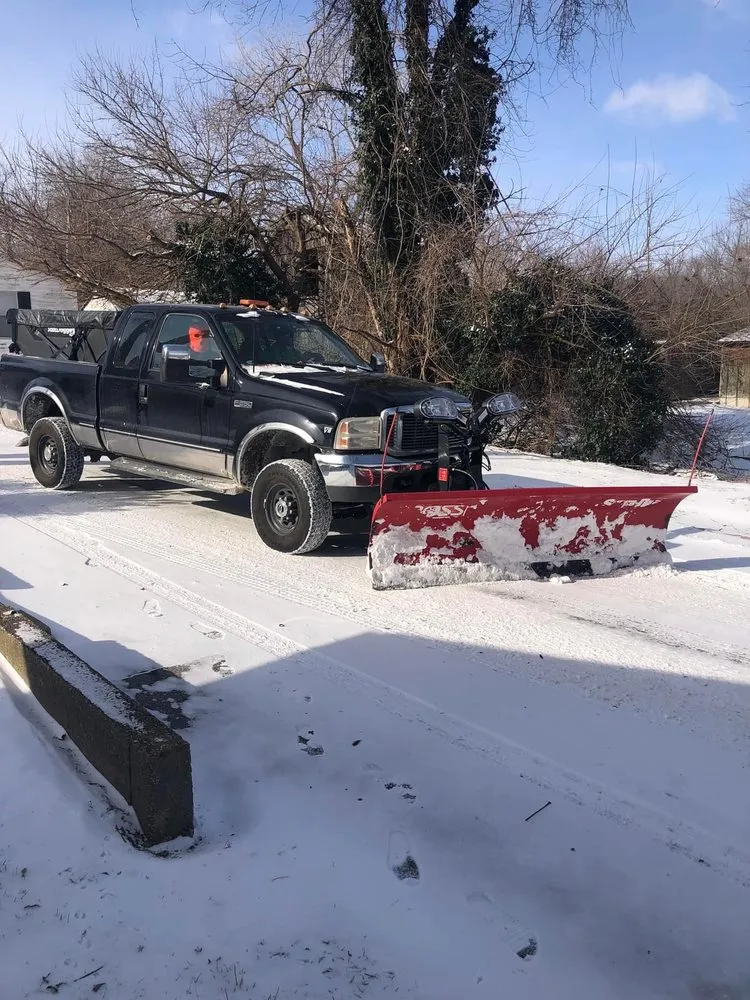 Top-rated yard maintenance with custom design across Sainte Genevieve, MO - K and J Landscaping