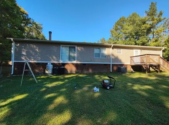 K and R Lawncare Logo