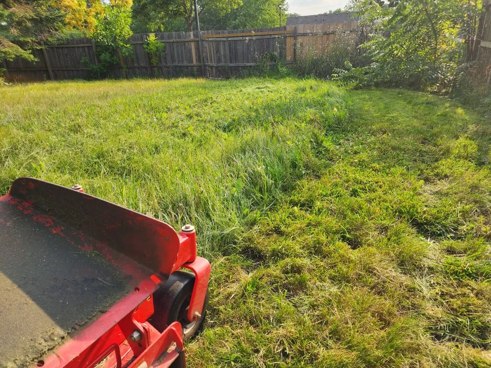 Custom lawn mowing service experts serving Hastings, MN - K Cuts Mowing Service