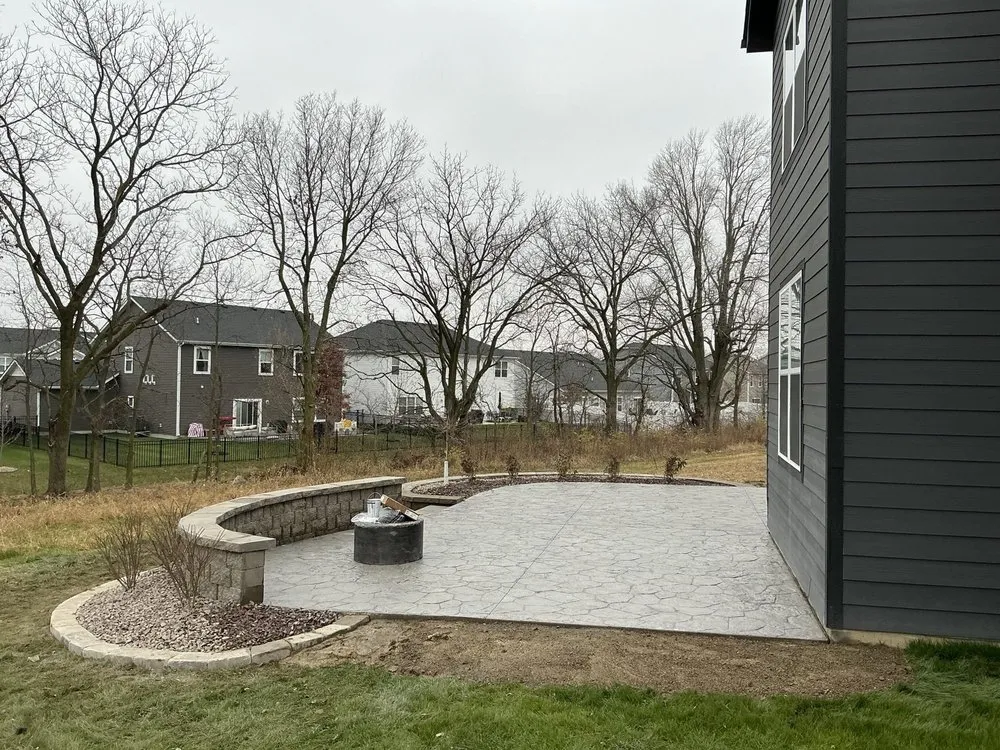 Local yard cleanup service experts serving Westfield, IN - K D Landscaping