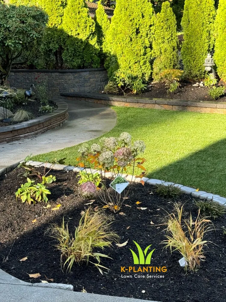 Professional landscape installation in Snohomish, WA - K Planting
