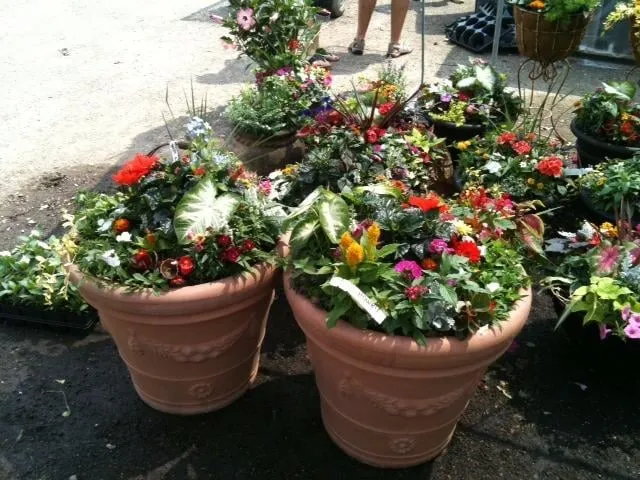 Custom garden landscaping in Roanoke, TX - K-Work Landscaping