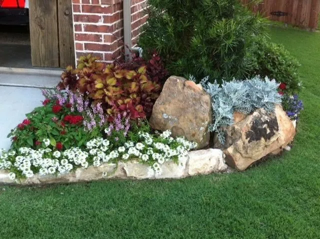 Local lawn mowing service experts serving Roanoke, TX - K-Work Landscaping