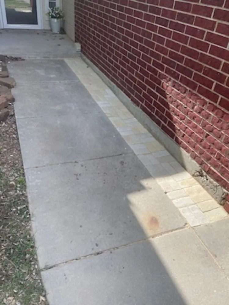 Custom yard cleanup service experts serving Oklahoma City, OK - K&A Lawn and Junk Removal