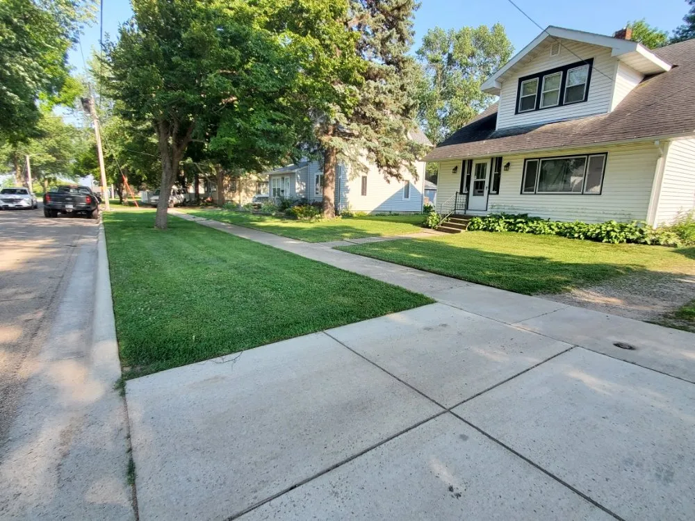 Professional yard maintenance in Albert Lea, MN - KA Lawn Care