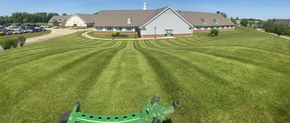 Custom yard maintenance in Kingston, IL by Kacoa Landscaping