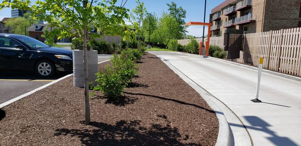 Custom outdoor landscaping experts serving Kingston, IL - Kacoa Landscaping