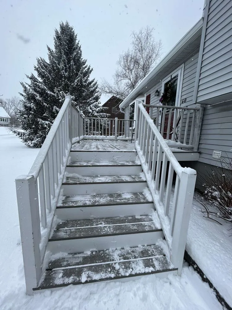 Professional yard cleanup service for homes across Lee, MA - Kaddy Caretaking