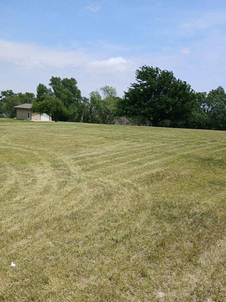 Expert lawn care service experts serving Woodward, OK - Kain’s Lawn Care