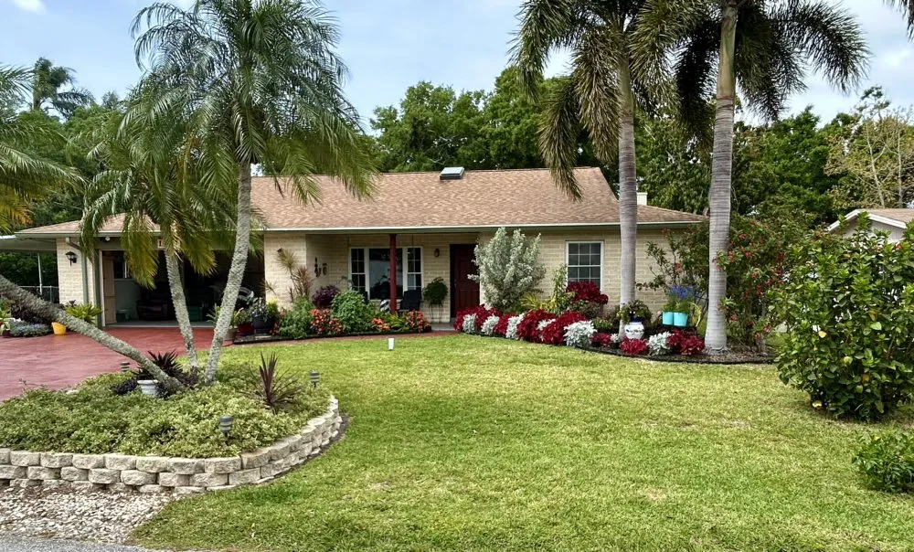 Reliable lawn mowing service experts serving Sarasota, FL - Kairos Landscaping & Maintenance