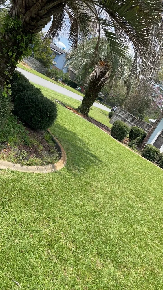 Expert landscaping services in Fort Walton Beach, FL by Kai’s Lawn Service