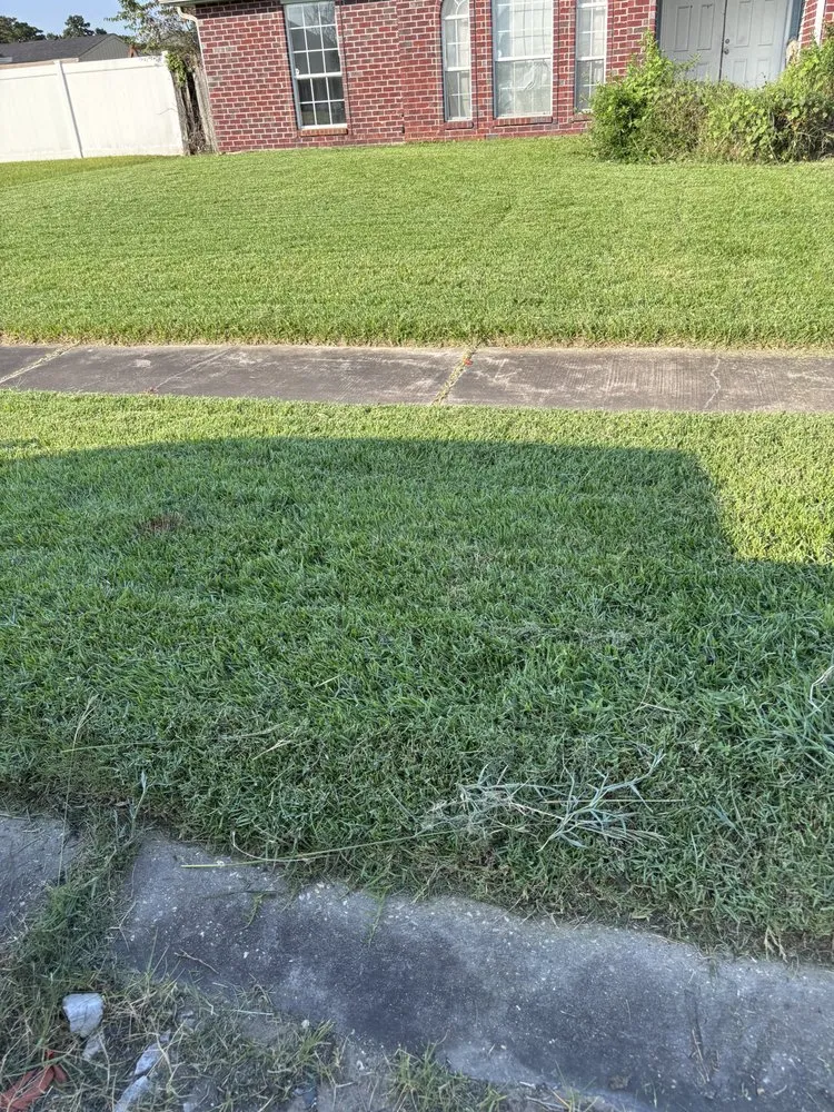 Expert lawn mowing service in Laplace, LA - Kaizen’s Groundkeeping