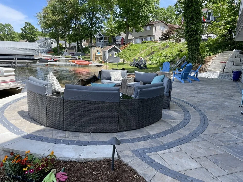Top-rated yard cleanup service in Kalamazoo, MI by Kalamazoo Hardscape