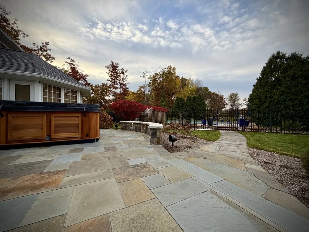 Affordable yard cleanup service in Kalamazoo, MI by Kalamazoo Hardscape