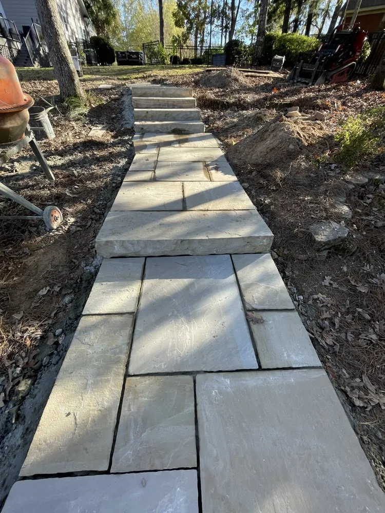 Custom garden landscaping for homes in Chapin, SC by Kalberer Construction