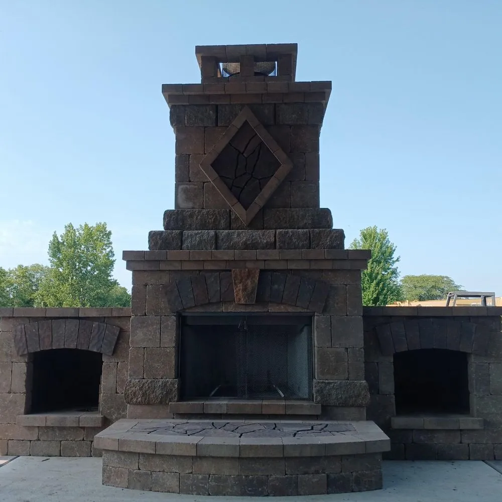 Professional lawn mowing service in Johnston, IA - Kaldenberg's PBS Landscaping & Lawn Care