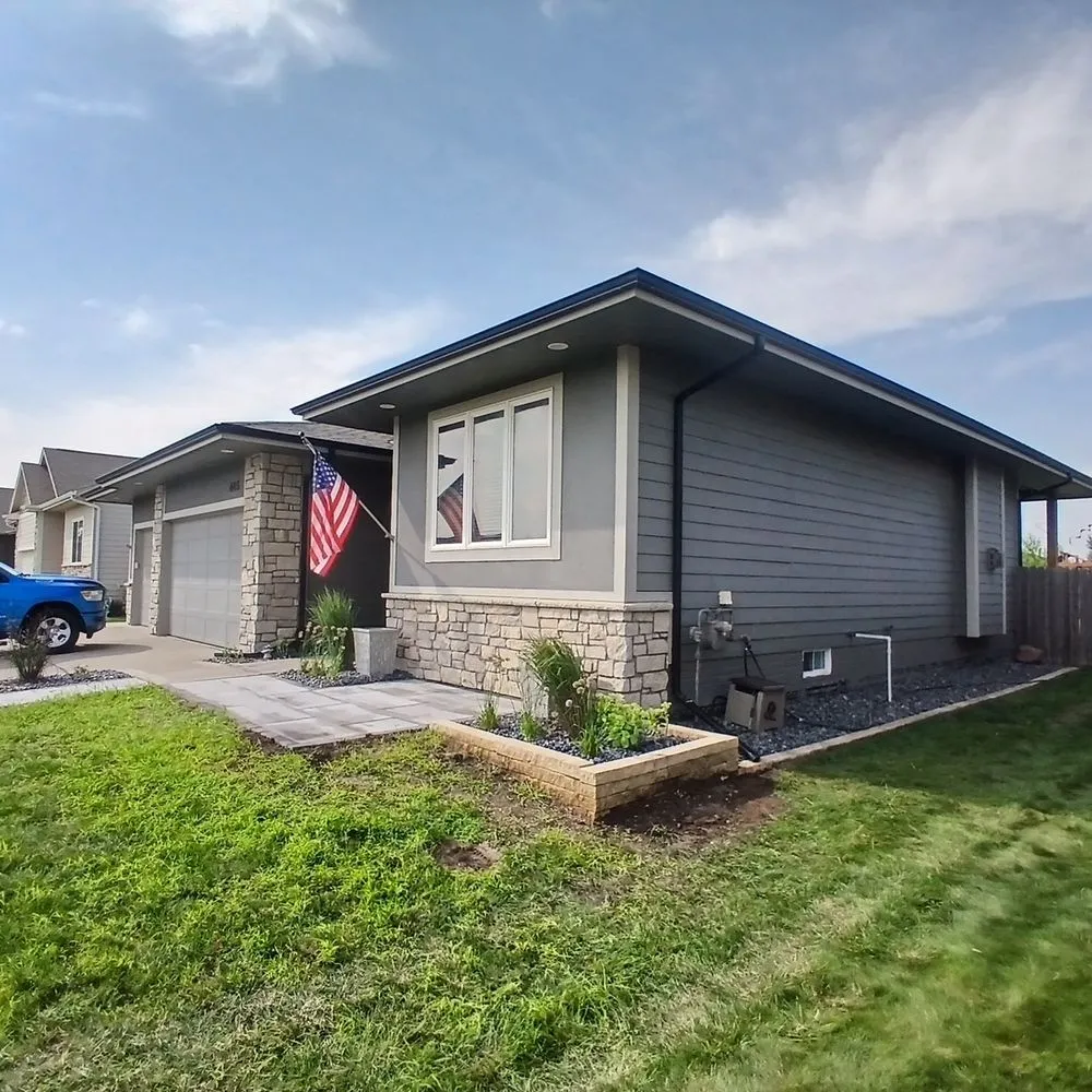 Local outdoor landscaping for beautiful yards across Johnston, IA - Kaldenberg's PBS Landscaping & Lawn Care