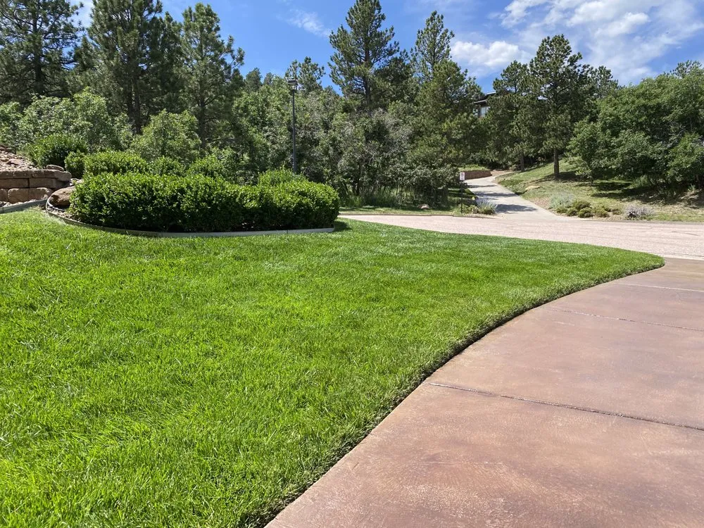 Expert yard maintenance with custom design across Colorado Springs, CO - Kaleo Lawncare