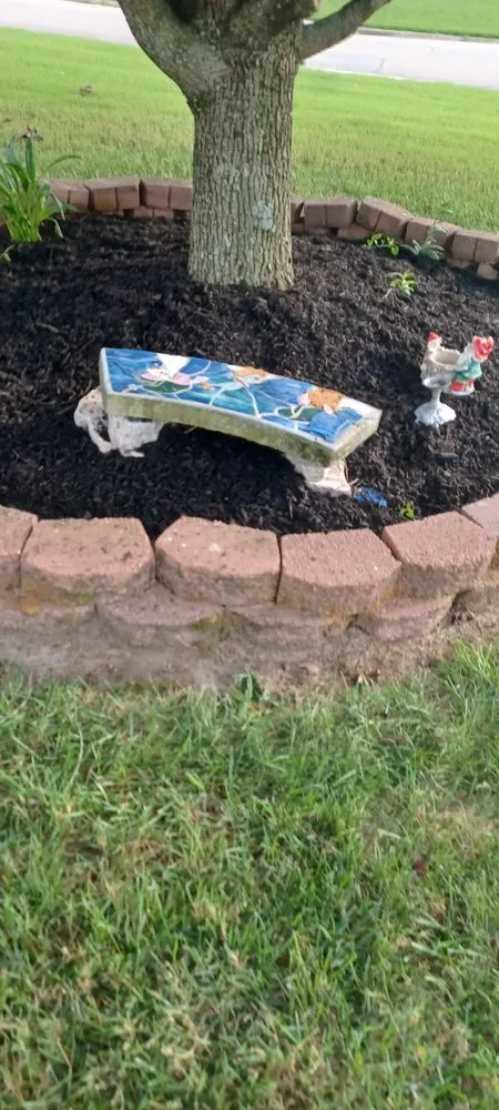 Professional outdoor landscaping in Richmond, VA by Kali landscaping services