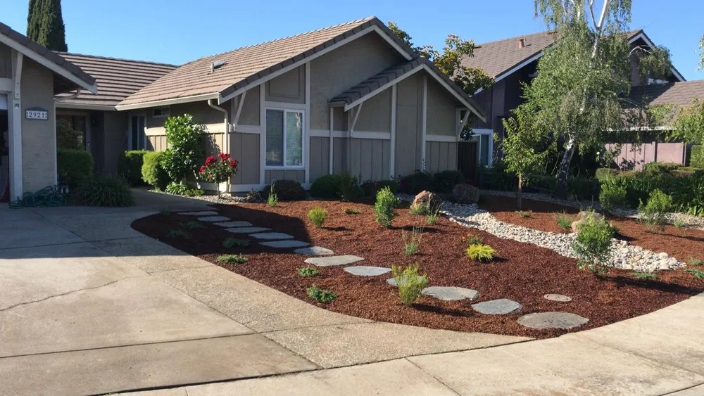 Professional landscape installation experts serving Sacramento, CA - Kalis Landscape Management