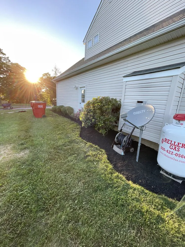Affordable yard cleanup service experts serving Falling Waters, WV - Kallas Landscaping