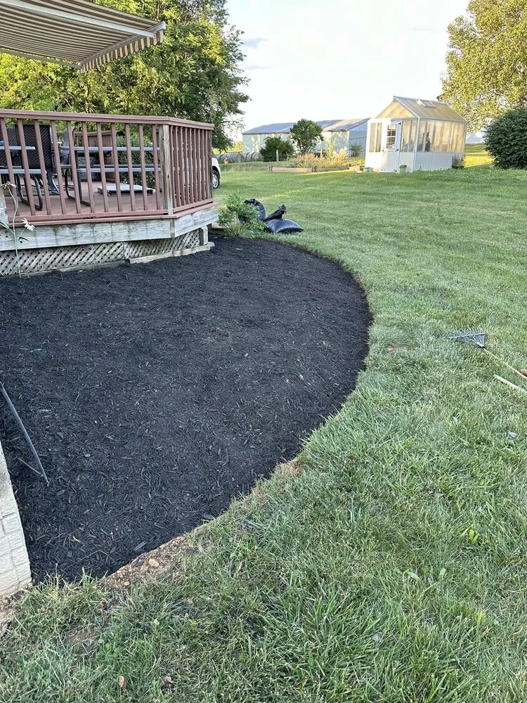 Affordable lawn mowing service experts serving Falling Waters, WV - Kallas Landscaping