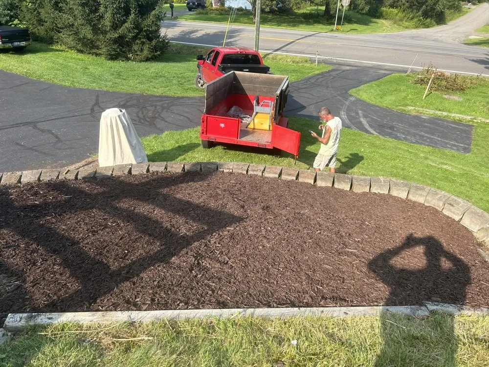 Top-rated lawn care service in Endicott, NY - Kalman Contracting