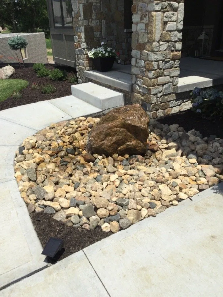 Trusted yard maintenance in Omaha, NE by Kalo Landscaping