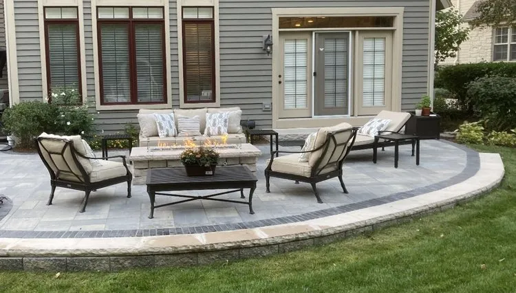 Trusted garden landscaping in Hinsdale, IL by Kamin Landscaping