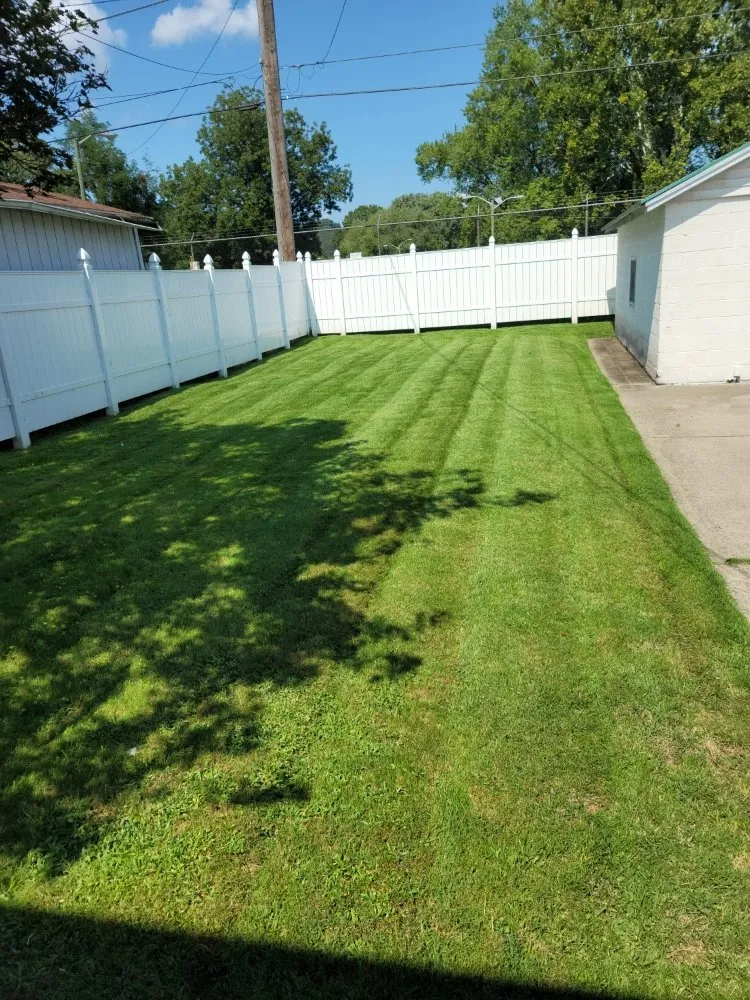 Local lawn mowing service in South Charleston, WV - Kanawha Valley Lawn Care