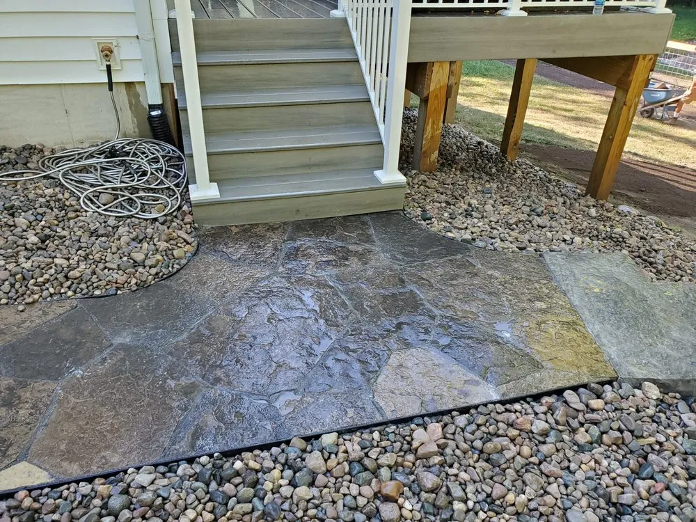 Top-rated garden landscaping experts serving Lansing, MI - Kanazeh Lawn Service