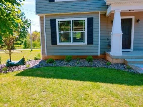 Professional lawn care service in Lansing, MI - Kanazeh Lawn Service