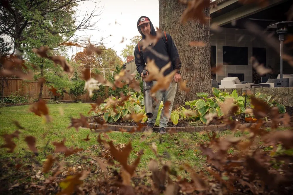 Reliable lawn mowing service for beautiful yards across Mission Hills, KS - Kansas City Clippers