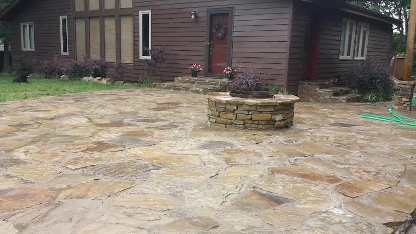 Expert lawn care service in Kansas City, MO by Kansas City Landscape & Design